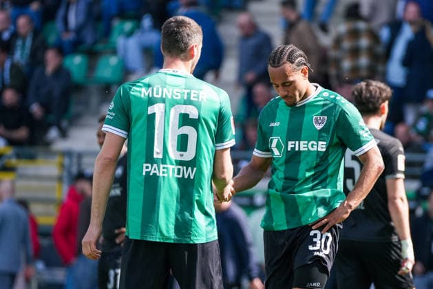Germany Soccer 2 Bundesliga, Season 2025 26, 29 Matchday, Preußen Münster vs SpVgg Greuther Fürth, 11 04 2026, LVM Preußenstadion Münster, North Rhine-Westphalia Torge Paetow Preußen Münster, 16 Etienne Amenyido Preußen Münster, 30 Copyright: xLeonxFrickx