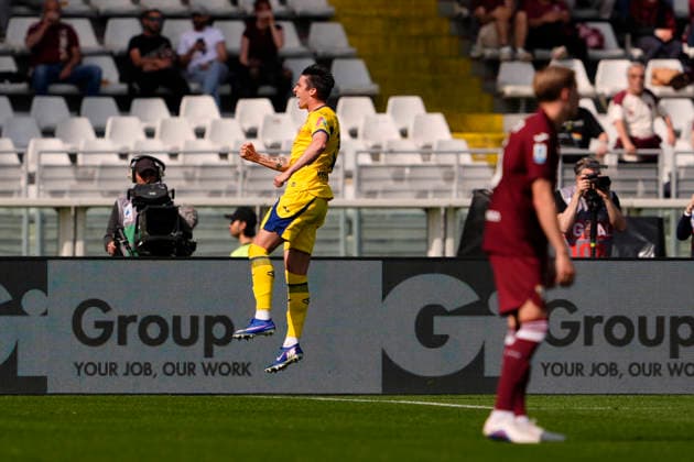 Verona s Bowie celebrates after scoring the 1-1 goal for his team during the Serie A soccer match between Torino Fc and Hellas Verona at the Stadio Olimpico Grande Torino in Turin, north west Italy - April 11, 2026. - Soccer  Copyright: xFabioxFerrari LaPressex
