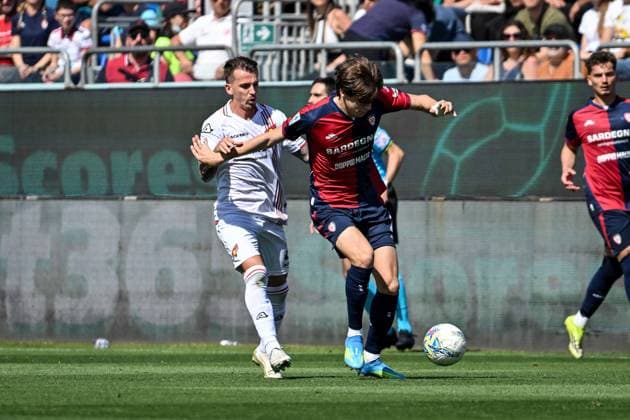 Marco Palestra of Cagliari Calcio during Cagliari Calcio vs US Cremonese, Italian soccer Serie A match in Cagliari, Italy, April 11 2026  Copyright: xLuigixCanu IPAxSportx xipa-agency.netx xx IPA_73886252 IPA_Agency_IPA73886252