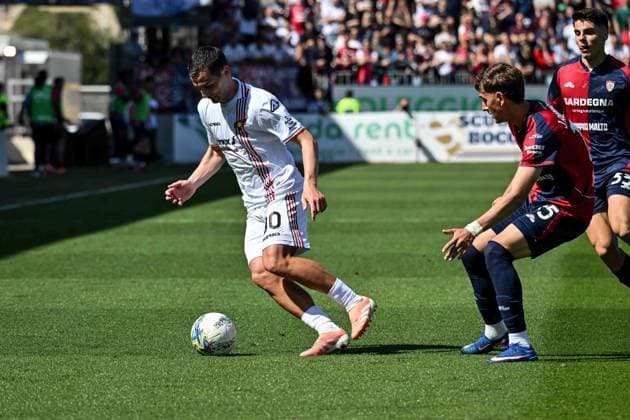 Federico Bonazzoli of US Cremonese during Cagliari Calcio vs US Cremonese, Italian soccer Serie A match in Cagliari, Italy, April 11 2026  Copyright: xLuigixCanu IPAxSportx xipa-agency.netx xx IPA_73886258 IPA_Agency_IPA73886258