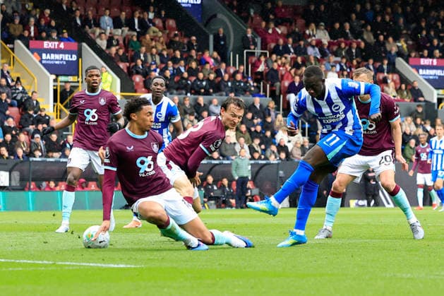 Burnley v Brighton and Hove Albion, Premier League Yankuba Minteh (11) of Brighton & Hove Albion has a shot on goal during the Premier League match between Burnley and Brighton and Hove Albion at Turf Moor, Burnley, UK on 11 April 2026. Burnley Turf Moor Lancashire UK Editorial use only DataCo restrictions apply See www.football-dataco.com , Copyright: xConorxMolloyx PSI-24053-0031