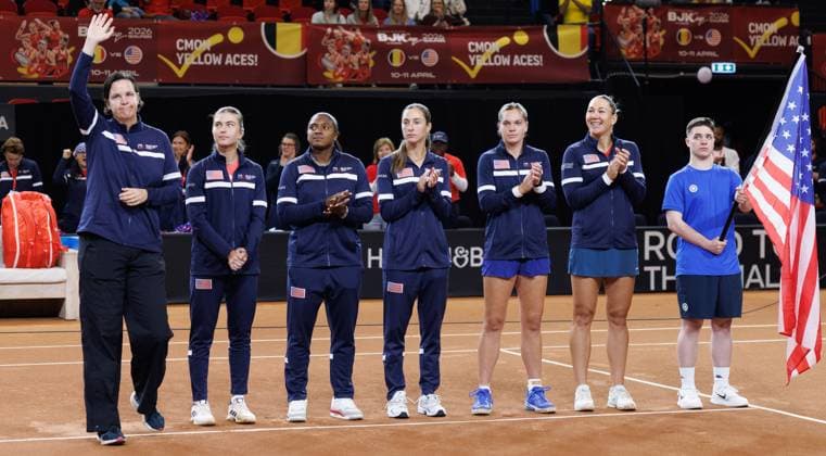 US s team pictured before the third game, a double game between Belgian pair Mertens Kempen and US pair McNally Melichar on the second day of the qualifiers of the Billie Jean King Cup tennis between Belgium and the USA, in Oostende, Belgium, on Saturday 11 April 2026. The meeting takes place on 10 and 11th April. PHOTO BENOITxDOPPAGNE  x170478824x