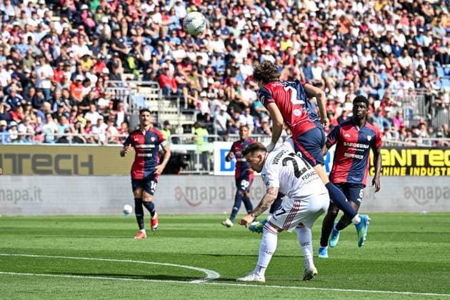 Marco Palestra of Cagliari Calcio during Cagliari Calcio vs US Cremonese, Italian soccer Serie A match in Cagliari, Italy, April 11 2026  Copyright: xLuigixCanu IPAxSportx xipa-agency.netx xx IPA_73888041 IPA_Agency_IPA73888041