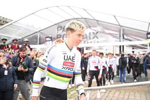 11-04-2026 Presentazione Squadre Paris - Roubaix 2026; 2026, Uae Emirates - Xrg; Pogacar, Tadej; Compiegne; 