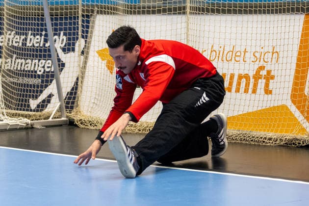 Martin Tomovski SG BBM Bietigheim, 12 when warming up TSV Bayer Dormagen vs SG BBM Bietigheim, Handball, 2 HBL, Matchday 27, Season 2025 2026, 11 04 2026 TSV Bayer Dormagen vs SG BBM Bietigheim, Handball, 2 HBL, Matchday 27, Season 2025 2026, 11 04 2026 Dormagen Copyright: xEibner-Pressefoto ThomasxHaeslerx EP_THR