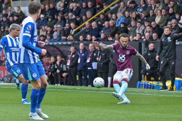 11th April 2026; Turf Moor, Burnley, Lancashire, England; Premier League Football, Burnley versus Brighton and Hove Albion; Quilindschy Hartman of Burnley crosses the ball LeexDurkin