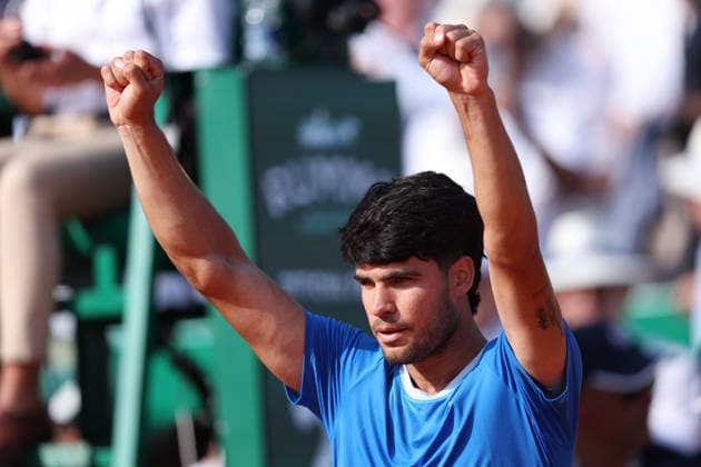 Rolex Monte-Carlo Masters - Day Seven Carlos Alcaraz of Spain celebrates after winning his Semi Final match against Valentin Vacherot of Monaco on day Seven of the Rolex Monte-Carlo Masters at Monte-Carlo Country Club on April 11, 2026 in Monte-Carlo, Monaco. Monaco Monte-Carlo Country Club Monte_Carlo Monaco Copyright: xAllstarxPicturexLibraryxLtdx
