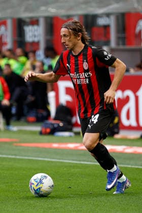 April 11, 2026, Milan, Lombardia, Italy: AC MilanÃ¢â‚¬â ¢s LUKA MODRIC during the Italian Serie A Enilive soccer championship football match between AC Milan and Udinese Calcio at San Siro Stadium on April 11th, 2026, Milan, Italy Milan Italy - ZUMAr199 20260411_zsp_r199_027 Copyright: xMattiaxRadonix