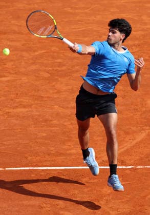 Rolex Monte-Carlo Masters - Day Seven Carlos Alcaraz of Spain plays a forehand during his Semi Final match against Valentin Vacherot of Monaco on day Seven of the Rolex Monte-Carlo Masters at Monte-Carlo Country Club on April 11, 2026 in Monte-Carlo, Monaco. Monaco Monte-Carlo Country Club Monte_Carlo Monaco Copyright: xAllstarxPicturexLibraryxLtdx