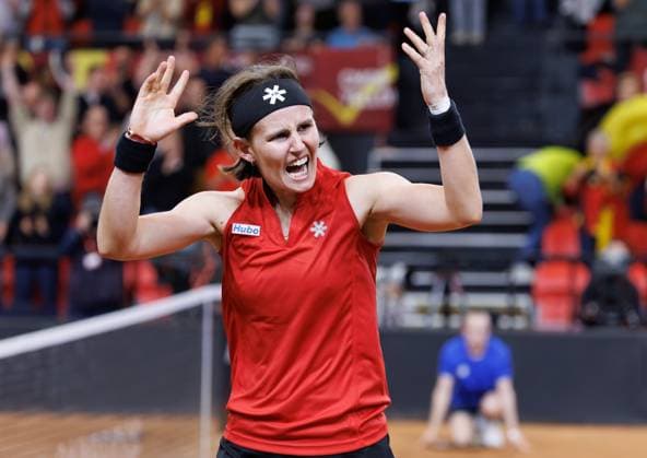 Belgian Greet Minnen celebrates winning her match the fourth game between Belgian Minnen and US Jovic on the second day of the qualifiers of the Billie Jean King Cup tennis between Belgium and the USA, in Oostende, Belgium, on Saturday 11 April 2026. The meeting takes place on 10 and 11th April. PHOTO BENOITxDOPPAGNE  x170491738x