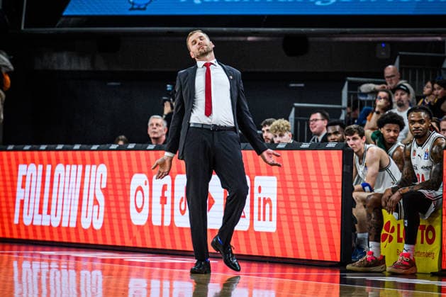 Head Coach Anton Gavel BMA365 Bamberg Baskets gesticulates, gestures, ratiopharm ulm vs BMA365 Bamberg Baskets