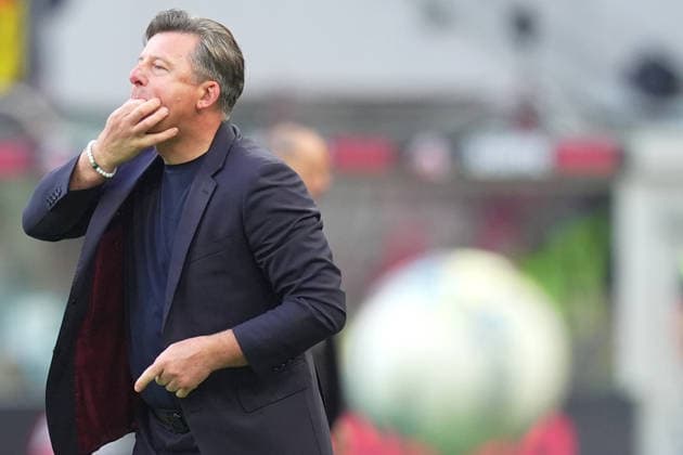Udinese™s head coach Kosta Runjaic during the Serie A soccer match between Ac Milan and Udinese at the San Siro Stadium in Milan , north Italy - Saturday , April 11 , 2026 . - Soccer .  Copyright: xSpada LaPressex