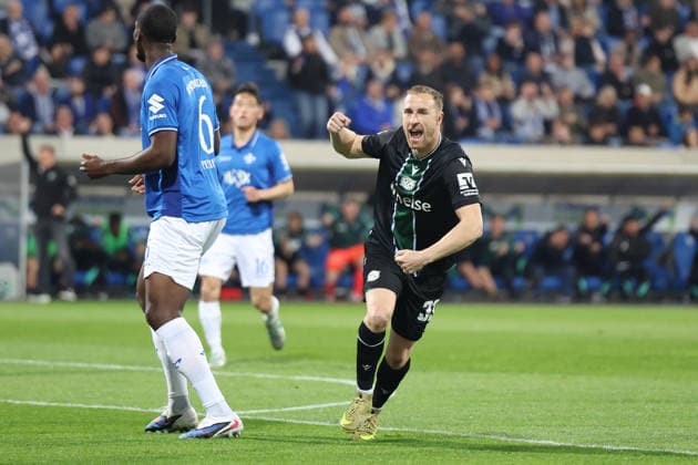 11 04 2026, xrekx, Fußball 2 Bundesliga, SV Darmstadt 98 Hannover 96 v l Torjubel nach dem Tor zum celebrating the goal celebrate 0 1 durch Maurice Neubauer Hannover 96 DFL DFB REGULATIONS PROHIBIT ANY USE OF PHOTOGRAPHS as IMAGE SEQUENCES and or QUASI VIDEO Darmstadt