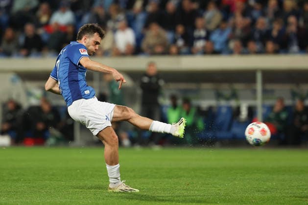 2026 04 11 xjfx 2 Bundesliga 29 Matchday SV Darmstadt 98 Hannover 96 v l , Sergio Lopez SV Darmstadt 98 in aktion, in action, DFL DFB REGULATIONS PROHIBIT ANY USE OF PHOTOGRAPHS as IMAGE SEQUENCES and or QUASI VIDEO Copyright: JoaquimxFerreira
