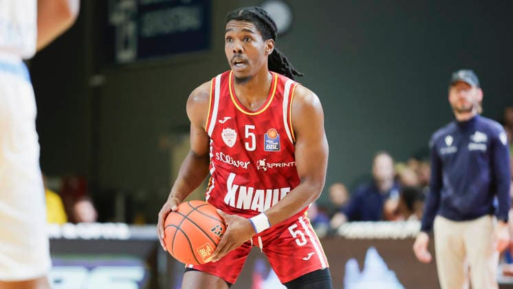 In the picture Marcus Carr Wuerzburg Baskets, 5 on the ball 11 04 2026, Science City Jena Fitness First Wuerzburg Baskets, easyCredit BBL, 29 Matchday, Germany, Jena, Sparkassen Arena, Copyright: HMBxMedia xJulienxBecker