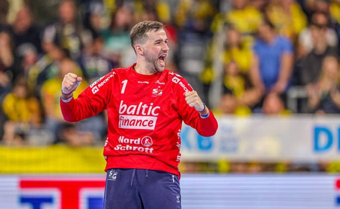 GER, Mannheim, Rhein Neckar Löwen vs Flensburg Handewitt, Daikin Handball Bundesliga, Handball, HBL, Spielzeit 2025 2026, SAP Arena, 28 Spieltag im Bild Benjamin Buric SG FlensburgHandewitt 1 , Parade, Jubel und Freude, Emotionen DFB DFL REGULATIONS PROHIBIT ANY USE OF PHOTOGRAPHS AS IMAGE SEQUENCES AND OR QUASI VIDEO, 11 04 2026 Copyright: HMBxMedia HendrikxHamelau