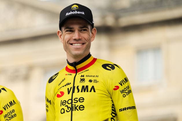 Cycling, Paris Roubaix, Team Presentation Men, 11 04 2026 Wout van Aert BEL, Team Visma Lease a Bike Compiegne France Copyright: xMarcelxHilgerx