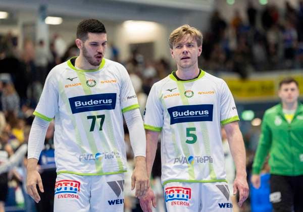 Stefan Cavor HSG Wetzlar 77 and Tristan Kirschner HSG Wetzlar 5 disappointed, disappointed looking, dissapointed, sad, frustrated, frustrated, frustrated, frustrated after the defeat VfL Gummersbach HSG Wetzlar, Handball Daikin HBL Handball Bundesliga, 28 Matchday, 11 04 2026 Copyright: HMBxMedia xMarcoxBader