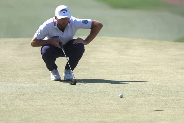 Golf 2026 Masters Tournament - Round 3 Sam Burns of the US lines up his putt on the seventh green in Round 3 of the 2026 Masters tournament in August, Georgia, USA, 11 April 2026. Augusta United States  Copyright: xCHRISxTORRESx