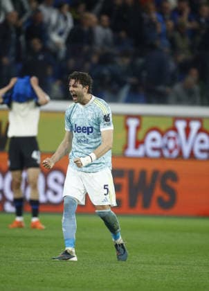 Juventus Manuel Locatelli during the Serie A soccer match between Atalanta and Juventus at the New Balance Arena di Bergamo, north west Italy - Sabato , 11 Aprile 2026. - Soccer .  Copyright: xAlbertoxMariani LaPressex