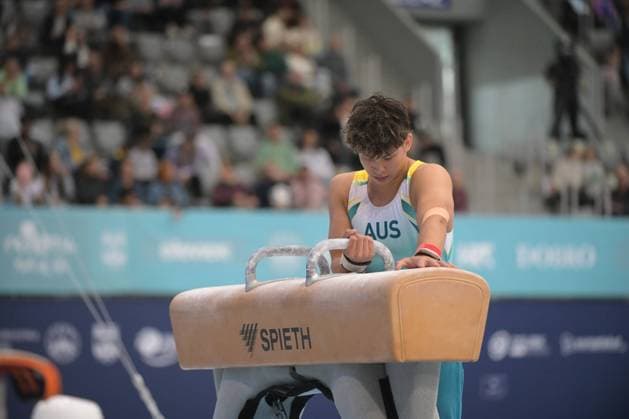 FIG APPARATUS WORLD CUP 2026 (CRO),Finals Day 1 (MAG, WAG), Hall Gradski vrt , Osijek, Croatia, 11.04.2026 HAGENS Tru (AUS) during FIG APPARATUS WORLD CUP 2026 (CRO),Final Day 1, Pommel Horse (MAG), Hall Gradski vrt , Osijek, Croatia, 11.04.2026 *** FIG APPARATUS WORLD CUP 2026 CRO ,Finals Day 1 MAG, WAG , Hall Gradski vrt , Osijek, Croatia, 11 04 2026 HAGENS Tru AUS during FIG APPARATUS WORLD CUP 2026 CRO ,Final Day 1, Pommel Horse MAG , Hall Gradski vrt , Osijek, Croatia, 11 04 2026 Copyright: xBEAUTIFULxSPORTS Stanusicx