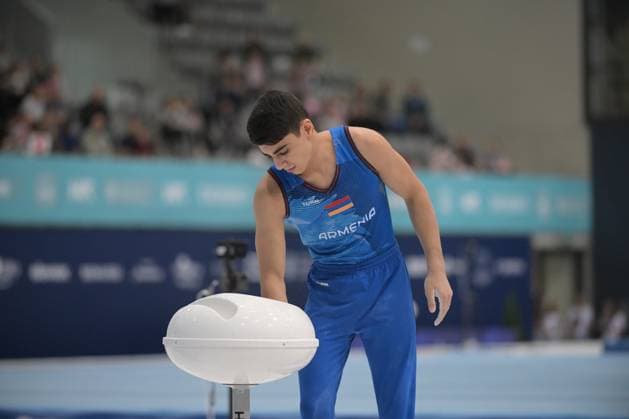 FIG APPARATUS WORLD CUP 2026 (CRO),Finals Day 1 (MAG, WAG), Hall Gradski vrt , Osijek, Croatia, 11.04.2026 MANUKYAN Hamlet (ARM) during FIG APPARATUS WORLD CUP 2026 (CRO),Final Day 1, Pommel Horse (MAG), Hall Gradski vrt , Osijek, Croatia, 11.04.2026 *** FIG APPARATUS WORLD CUP 2026 CRO ,Finals Day 1 MAG, WAG , Hall Gradski vrt , Osijek, Croatia, 11 04 2026 MANUKYAN Hamlet ARM during FIG APPARATUS WORLD CUP 2026 CRO ,Final Day 1, Pommel Horse MAG , Hall Gradski vrt , Osijek, Croatia, 11 04 2026 Copyright: xBEAUTIFULxSPORTS Stanusicx