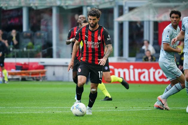 CALCIO - Serie A - AC Milan vs Udinese Calcio Christian Pulisic (AC Milan) during AC Milan vs Udinese Calcio, Italian soccer Serie A match in Milan, Italy, April 11 2026 Milan Italy  Copyright: xIPAxSport ABACAx