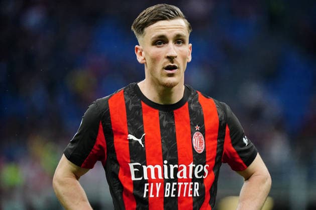 CALCIO - Serie A - AC Milan vs Udinese Calcio Alexis Saelemaekers (AC Milan) during AC Milan vs Udinese Calcio, Italian soccer Serie A match in Milan, Italy, April 11 2026 Milan Italy  Copyright: xIPAxSport ABACAx