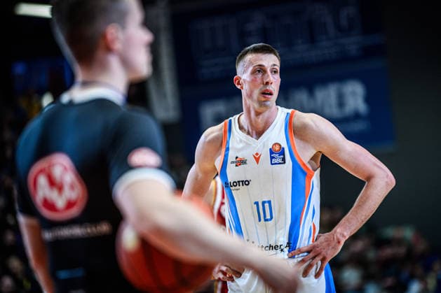 easycredit BBL Basketball Bundesliga 2025 2026 29 Matchday 11 04 2026 Science City Jena vs Fitness First Würzburg Baskets Joe Wieskamp Jena , Portrait, thoughtful Sparkassen Arena