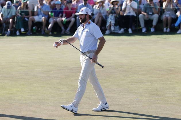 Golf 2026 Masters Tournament - Round 3 Cameron Young of the US after putting on the 18th green in Round 3 of the 2026 Masters tournament in August, Georgia, USA, 11 April 2026. Augusta United States  Copyright: xERIKxS.xLESSERx
