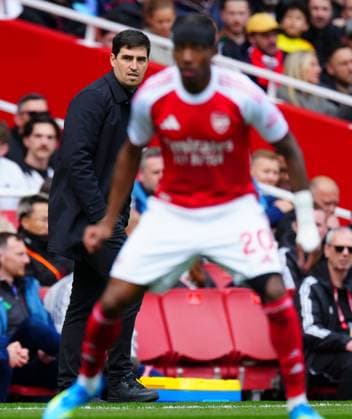 Bournemouth Manager Andoni Iraola Arsenal v AFC Bournemouth, Premier League, Football, Emirates Stadium, London, UK - 11 Apr 2026London Emirates Stadium United Kingdom EDITORIAL USE ONLY No use with unauthorised audio, video, data, fixture lists, club league logos or live services. Online in-match use limited to 120 images, no video emulation. No use in betting, games or single club league player publications. Copyright: xJavierxGarcia Shutterstockx 16823522ds