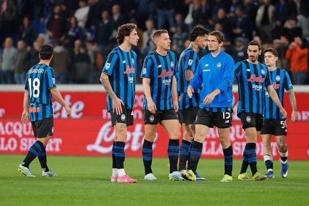 CALCIO - Serie A - Atalanta BC vs Juventus FC Atalanta BC players show their disappointment at the defeat during the match of 2025-2026 Serie A football between Atalanta BC vs Juventus FC at the New Balance Arena Stadium on 11 April 2026 in Bergamo, BG. Bergamo Italy  Copyright: xIPAxSport ABACAx