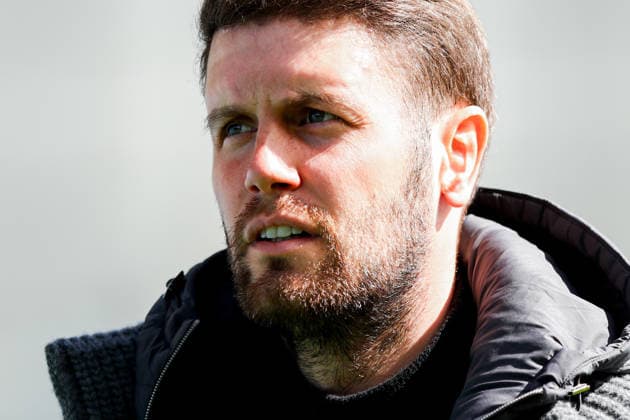 Burnley v Brighton & Hove Albion - Premier League Fabian Hurzeler, manager of Brighton & Hove Albion, arrives ahead of the Premier League match between Burnley and Brighton & Hove Albion at Turf Moor in Burnley, United Kingdom, on April 11, 2026. Burnley Lancashire United Kingdom  Copyright: xNewsxImagesx originalFilename:cosgrove-premierl260411_np4cF.jpg