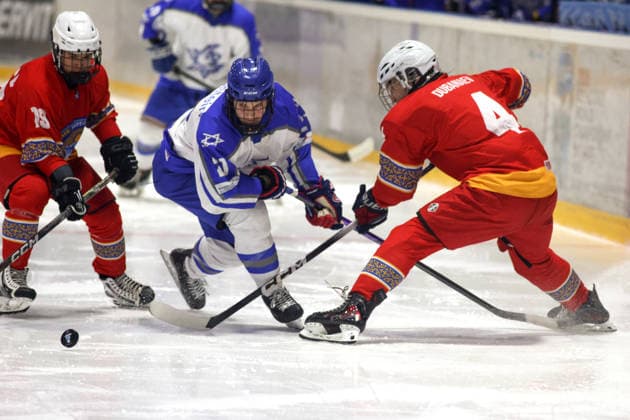 Israel v Kyrgyzstan - World Championship, WM, Weltmeisterschaft Division II National Ice hockey, Eishockey teams of Israel and Kyrgyzstan compete during a match in the World Championship Division II, Group B, organized by the International Ice Hockey Federation in Sofia, Bulgaria, on April 11, 2026. Sofia Bulgaria  Copyright: xHristoxVladevx originalFilename:vladev-notitle260411_npP83.jpg