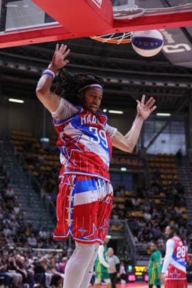 39 Bones Driscoll Harlem Globetrotters - Washington Generals 100Years World Tour Bologna 11-04-2026 during Harlem Globetrotters 100Years World Tour, Events in Bologna, Italy, April 11 2026  Copyright: xValentinoxOrsini IPAxSportx xipa-agency.netx xx IPA_73902134 IPA_Agency_IPA73902134