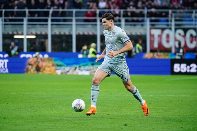 AC Milan v Udinese Calcio - Serie A Jurgen Ekkelenkamp of Udinese Calcio during the Italian Serie A football match between AC Milan and Udinese Calcio at San Siro Stadium in Milan, Italy, on April 11, 2026. Milano Italy Italy  Copyright: xLucaxRossinix originalFilename:rossini-acmilanv260411_npfnz.jpg