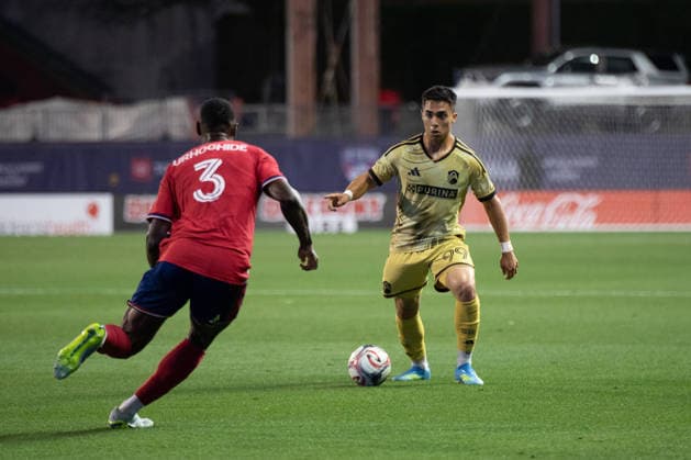 April 11, 2026, Frisco, Texas, USA: St. Louis City FC defender JAZIEL OROZCO (99) moves the ball during an MLS, Fussball Herren, USA regular season soccer match between FC Dallas and St. Louis City FC at Toyota Stadium in Frisco, Texas. FC Dallas and St. Louis City FC tied 1-1. Soccer 2026: FC Dallas 1-1 St. Louis City FC  - ZUMAh193 20260411_zsp_h193_040 Copyright: xDanielxMcGregor-Huyerx