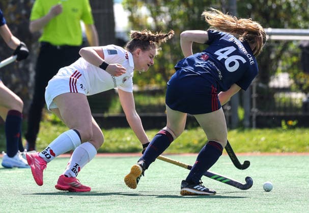 Feldhockey - 1. BL Damen - SC Frankfurt 1880 - Düsseldorfer HC- 11.04.26, Larissa STROH (Frankfurt), Mia BRENNECKE (DHC), - *** Field Hockey 1 BL Women SC Frankfurt 1880 Düsseldorfer HC 11 04 26, Larissa STROH Frankfurt , Mia BRENNECKE DHC ,