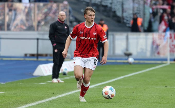 Naatan Skyttä on the ball Single image Crop action Sport Soccer Football DFL 2 Bundesliga Men 29 Matchday Season 2025 2026 11 04 2026 Hertha BSC Berlin vs 1 FC Kaiserslautern FCK DFL regulations prohibit any use of photographs as image sequences and or quasi video
