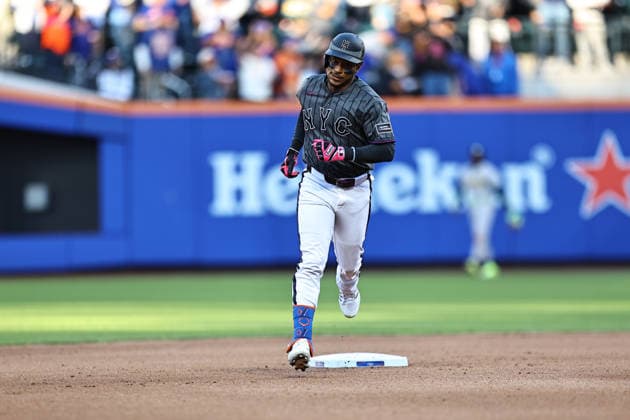 MLB, Baseball Herren, USA Athletics Vs. Mets New York Mets player Jorge Polanco 11 rounds the bases after hitting a home run during the seventh inning of a baseball game against the Athletics at Citi Field in Flushing, New York, on April 11, 2026. Flushing N.Y. United States  Copyright: xGordonxDonovanx originalFilename:donovan-mlbathle260411_npx78.jpg