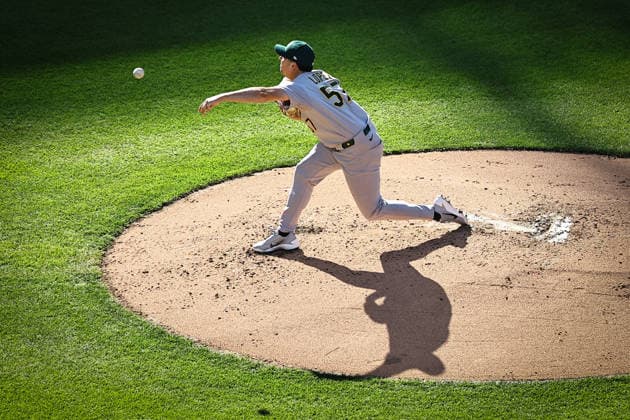 MLB, Baseball Herren, USA Athletics Vs. Mets Athletics starting pitcher Jacob Lopez 57 throws during the second inning of the baseball game against the New York Mets at Citi Field in Flushing, New York, on April 11, 2026. Flushing N.Y. United States  Copyright: xGordonxDonovanx originalFilename:donovan-mlbathle260411_npRT9.jpg