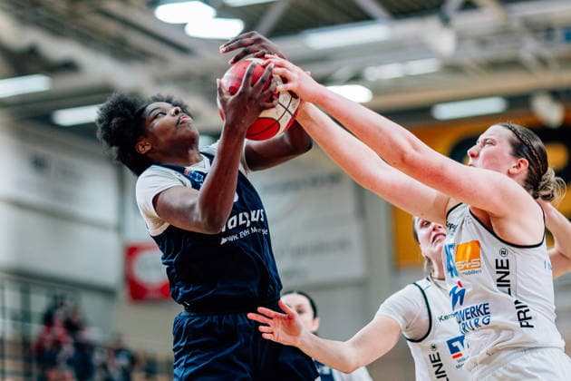 BB 1BL Women Syntainics MBC Lions BC Pharmaserv Marburg Khalis Cain GISA Lions MBC , Allyson Fertig BC Pharmaserv Marburg during the 2025 2026 season in the semifinal playoff in game 1 of 5 in the DBBL Toyota Bundesliga Syntainics MBC Lions and BC Pharmaserv Marburg at SWH Arena on April 11, 2026 in Halle Saale, Sachsen Anhalt, Germany