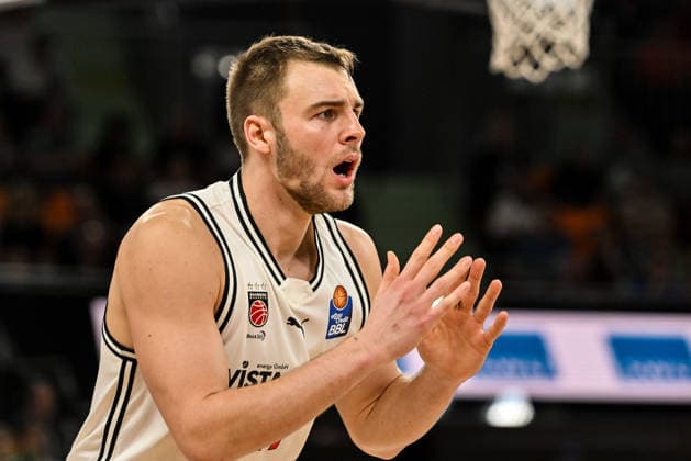 GER, BBL, ratiopharm Ulm vs BMA 365 Bamberg Baskets 11 04 2026, ratiopharm arena, Neu Ulm, GER, BBL, ratiopharm Ulm vs BMA 365 Bamberg Baskets, pictured Moritz Krimmer Bamberg, 27 nordphotoxGmbHx xHafner nph00200