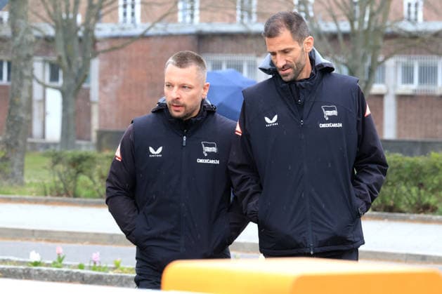 DEU, DFL, 2 FBL Hertha BSC, Training, 12 04 2026, Sportforum, Berlin, DEU, DFL, 2 FBL Hertha BSC, Training, im Bild Co Trainer Andre Mijatovic Hertha BSC Berlin , Co Trainer Patrick Ebert Hertha BSC Berlin DFL regulations prohibit any use of Photographs as image sequences and or quasi video nordphotoxGmbHx xEngler nph00076