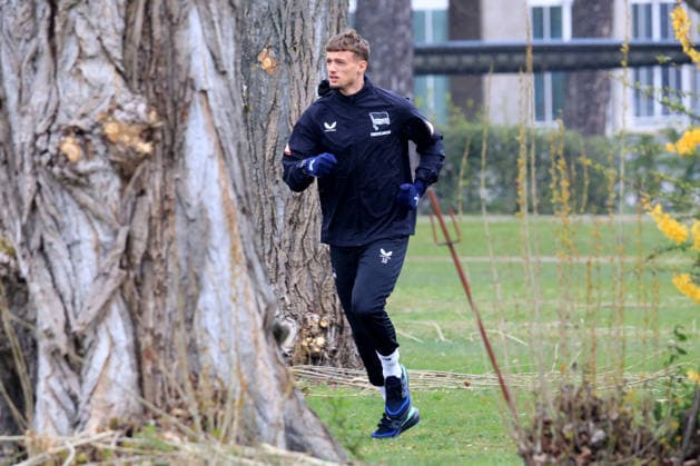 DEU, DFL, 2 FBL Hertha BSC, Training, 12 04 2026, Sportforum, Berlin, DEU, DFL, 2 FBL Hertha BSC, Training, im Bild Michael Cuisance Hertha BSC Berlin 10 DFL regulations prohibit any use of Photographs as image sequences and or quasi video nordphotoxGmbHx xEngler nph00076