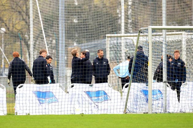 DEU, DFL, 2 FBL Hertha BSC, Training, 12 04 2026, Sportforum, Berlin, DEU, DFL, 2 FBL Hertha BSC, Training, im Bild Hertha Spielerkreis DFL regulations prohibit any use of Photographs as image sequences and or quasi video nordphotoxGmbHx xEngler nph00076