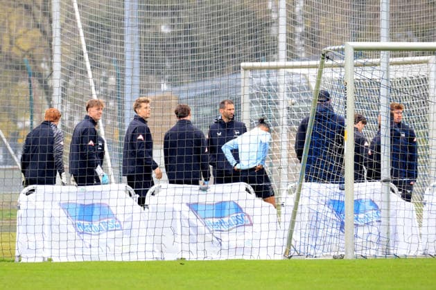 DEU, DFL, 2 FBL Hertha BSC, Training, 12 04 2026, Sportforum, Berlin, DEU, DFL, 2 FBL Hertha BSC, Training, im Bild Hertha Spielerkreis DFL regulations prohibit any use of Photographs as image sequences and or quasi video nordphotoxGmbHx xEngler nph00076