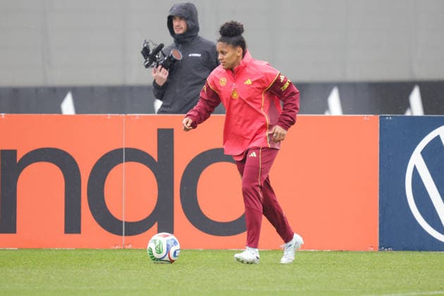 12 04 2026, xgrfx, Football DFB Media Dates, German Womens National Team Training v l Shekiera Martinez German Womens National Team DFL DFB REGULATIONS PROHIBIT ANY USE OF PHOTOGRAPHS as IMAGE SEQUENCES and or QUASI VIDEO Herzogenaurach