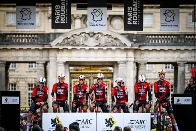 Lotto-Intermarche riders pictured at the start of the men s Paris-Roubaix cycling race, Sunday 12 April 2026, around Roubaix, France. The 123rd edition of Paris-Roubaix cycling races will take on Sunday, with the women riding 143,1 km the men riding 258,3 km on Sunday. ELIASxROM  x170546976x