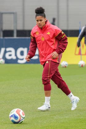 12 04 2026, xgrfx, Football DFB Media Dates, German Womens National Team Training v l Shekiera Martinez German Womens National Team DFL DFB REGULATIONS PROHIBIT ANY USE OF PHOTOGRAPHS as IMAGE SEQUENCES and or QUASI VIDEO Herzogenaurach